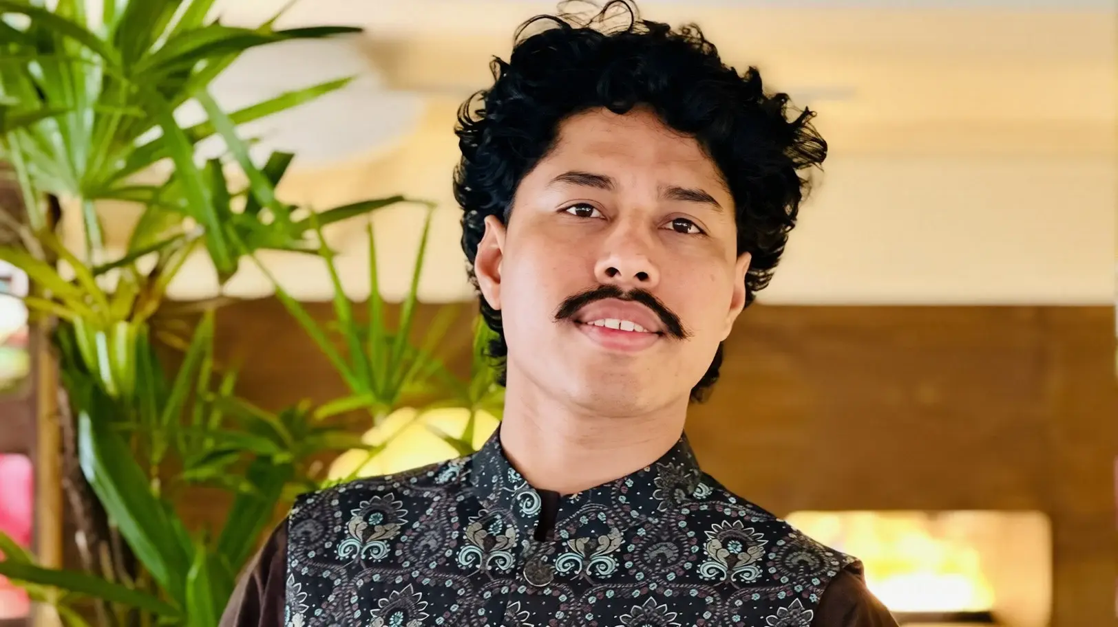 দুই মামলায় ডেভিড ইমনসহ পাঁচ আসামির ১০ দিনের রিমান্ড