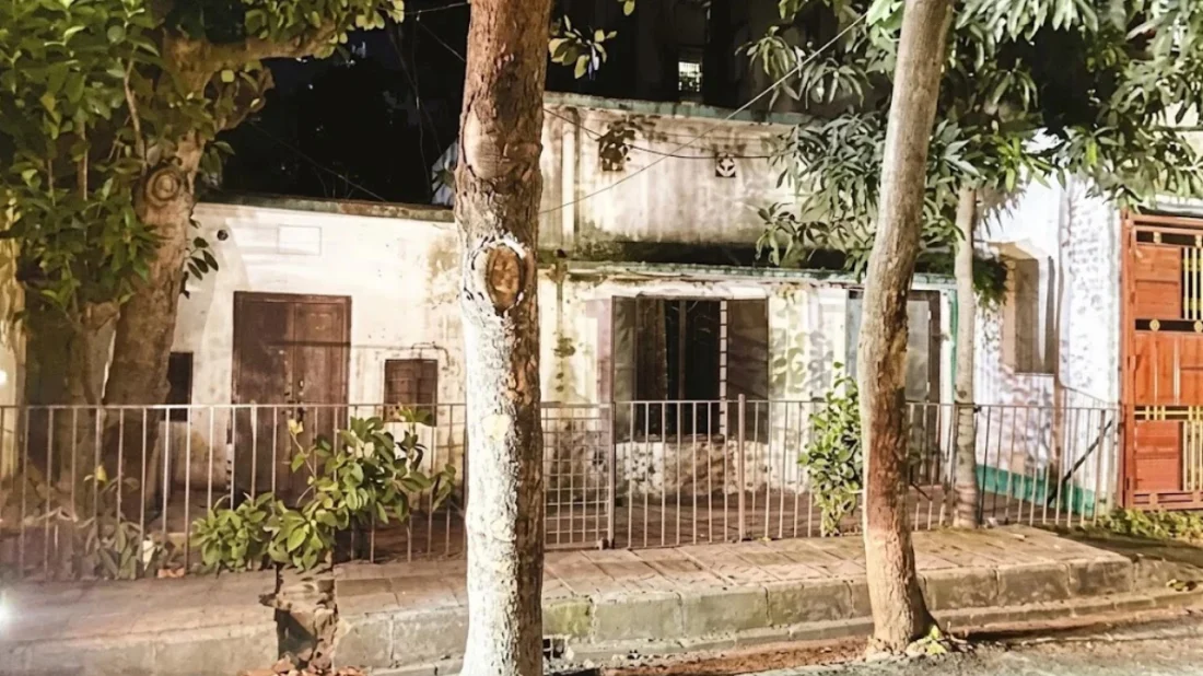 ১২ বছর ধরে দূরে স্ত্রী-সন্তান, বন্ধ ঘরে ৩ দিন পড়ে রইল বাড়িওয়ালার গলিত মরদেহ