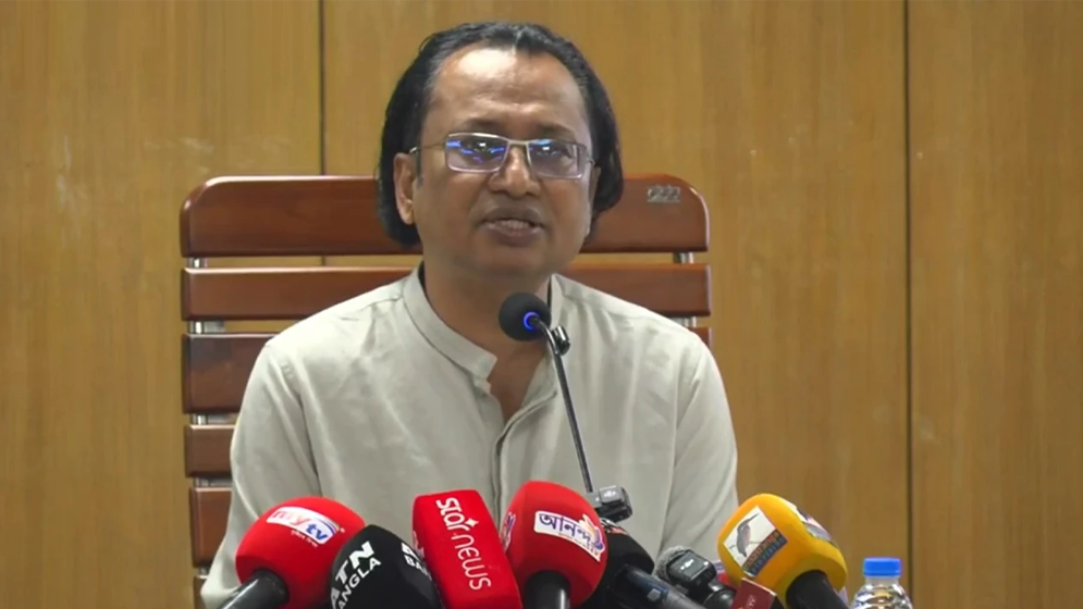 নিউইয়র্কে ইউনূসকে হেনস্তার ঘটনায় ব্যবস্থা নেবে সরকার: তথ্য উপদেষ্টা