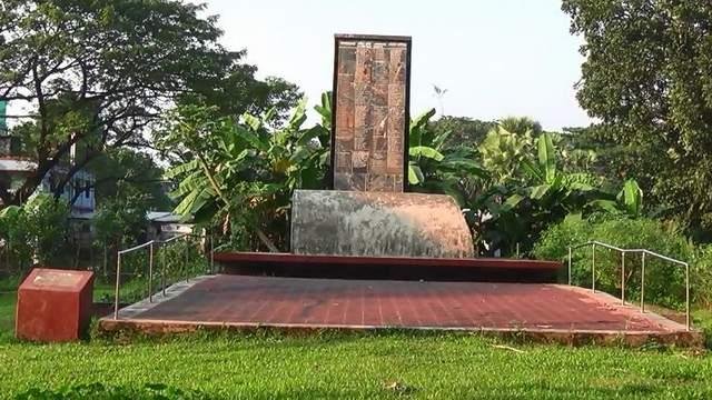 লক্ষ্মীপুরের কোন উপজেলা কখন হানাদার মুক্ত হয় ?